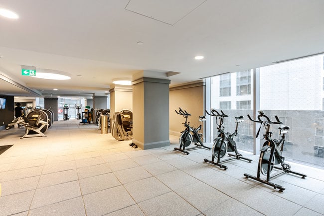 Cumberland Tower Suite 1812