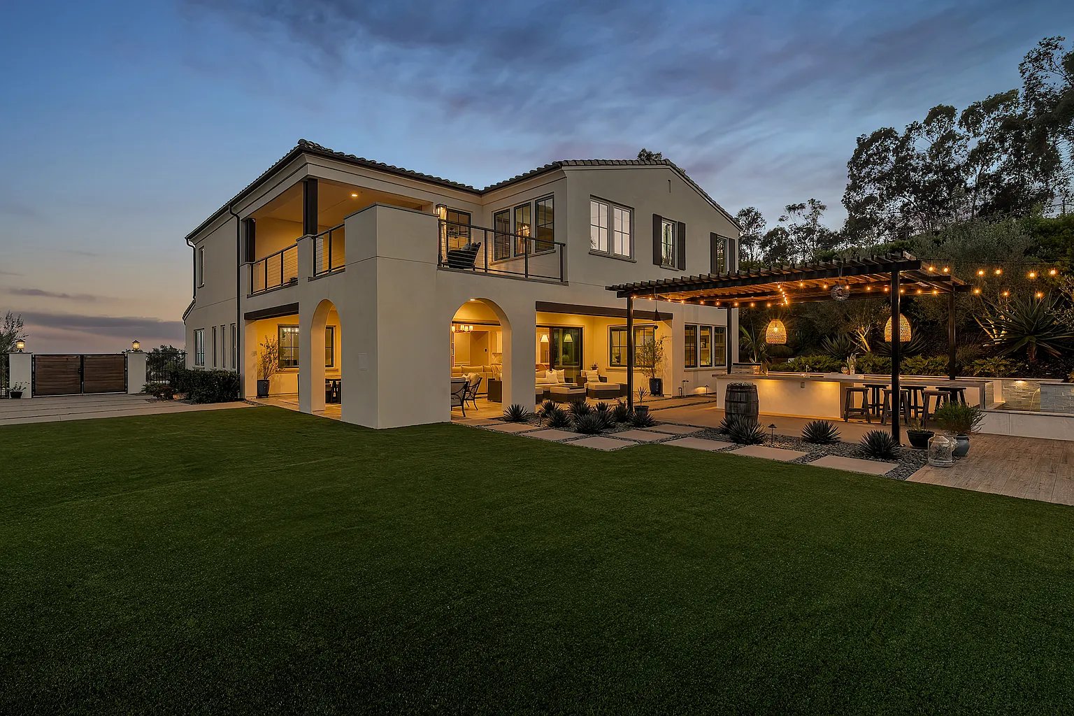 3947 Rancho Summit Dr