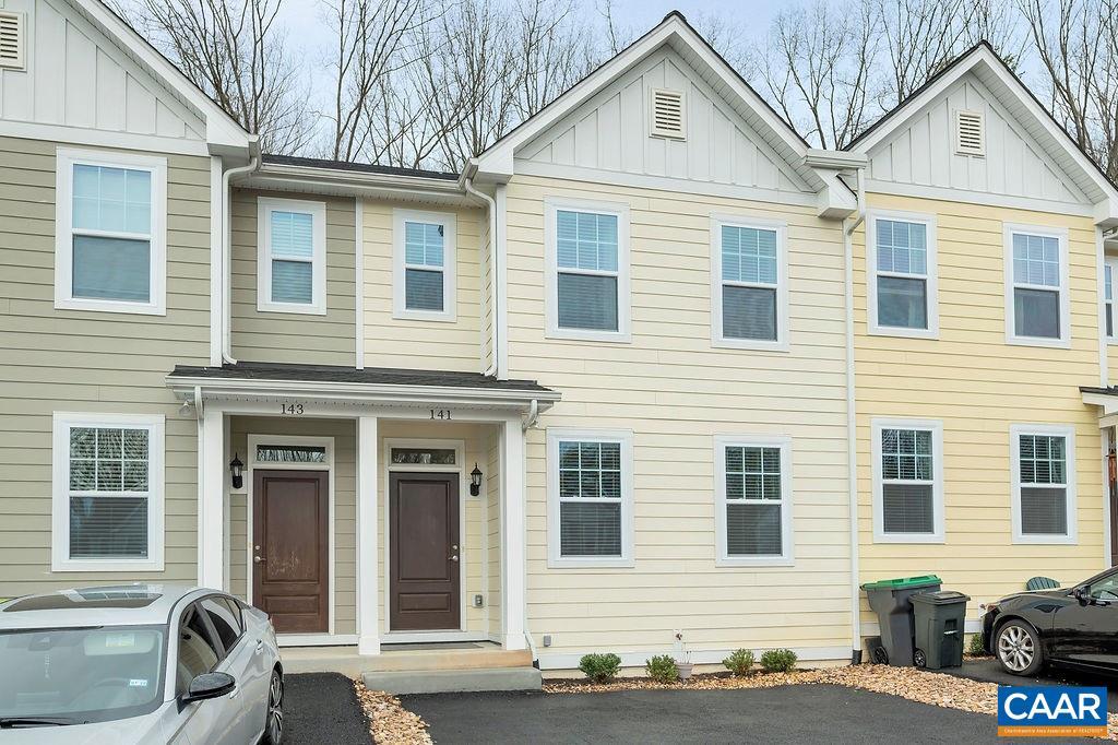141 Longwood Dr