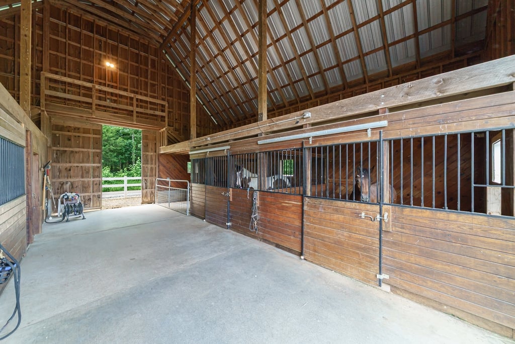 NC 330 Acre Legacy Equestrian Estate 