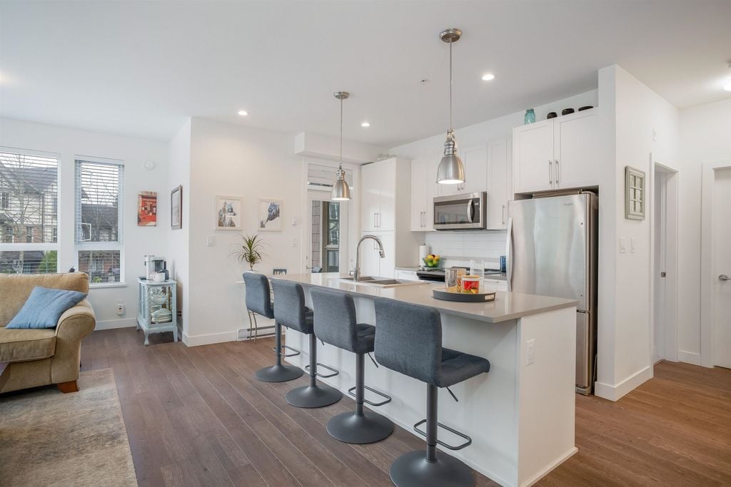 8360 Delsom Way, #101
