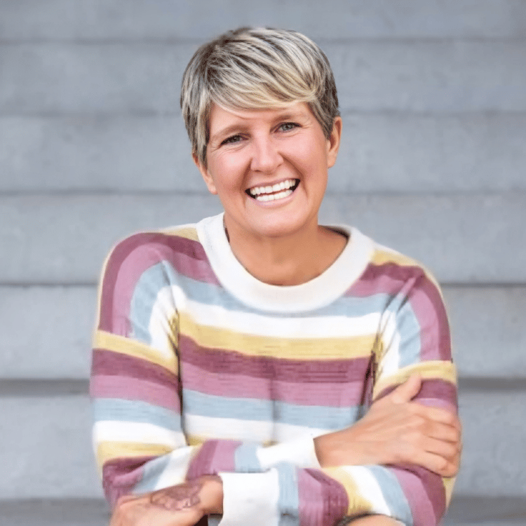 Nicole LaCroix Holland, MI Real Estate Agent Headshot