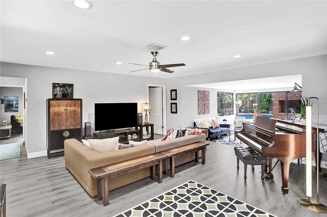 Just Listed: 640 NW 28th Street Wilton Manors FL 33311