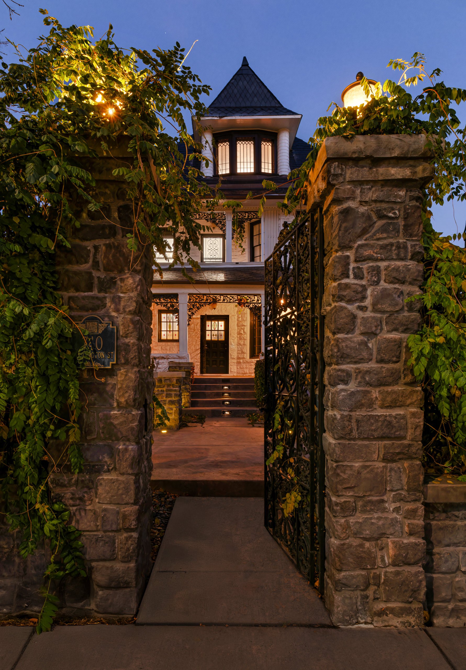 740 Washington