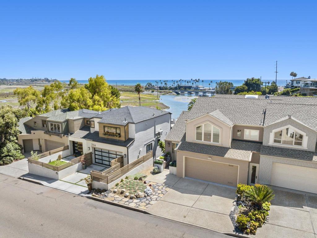 2542 Manchester Ave, Cardiff  92007