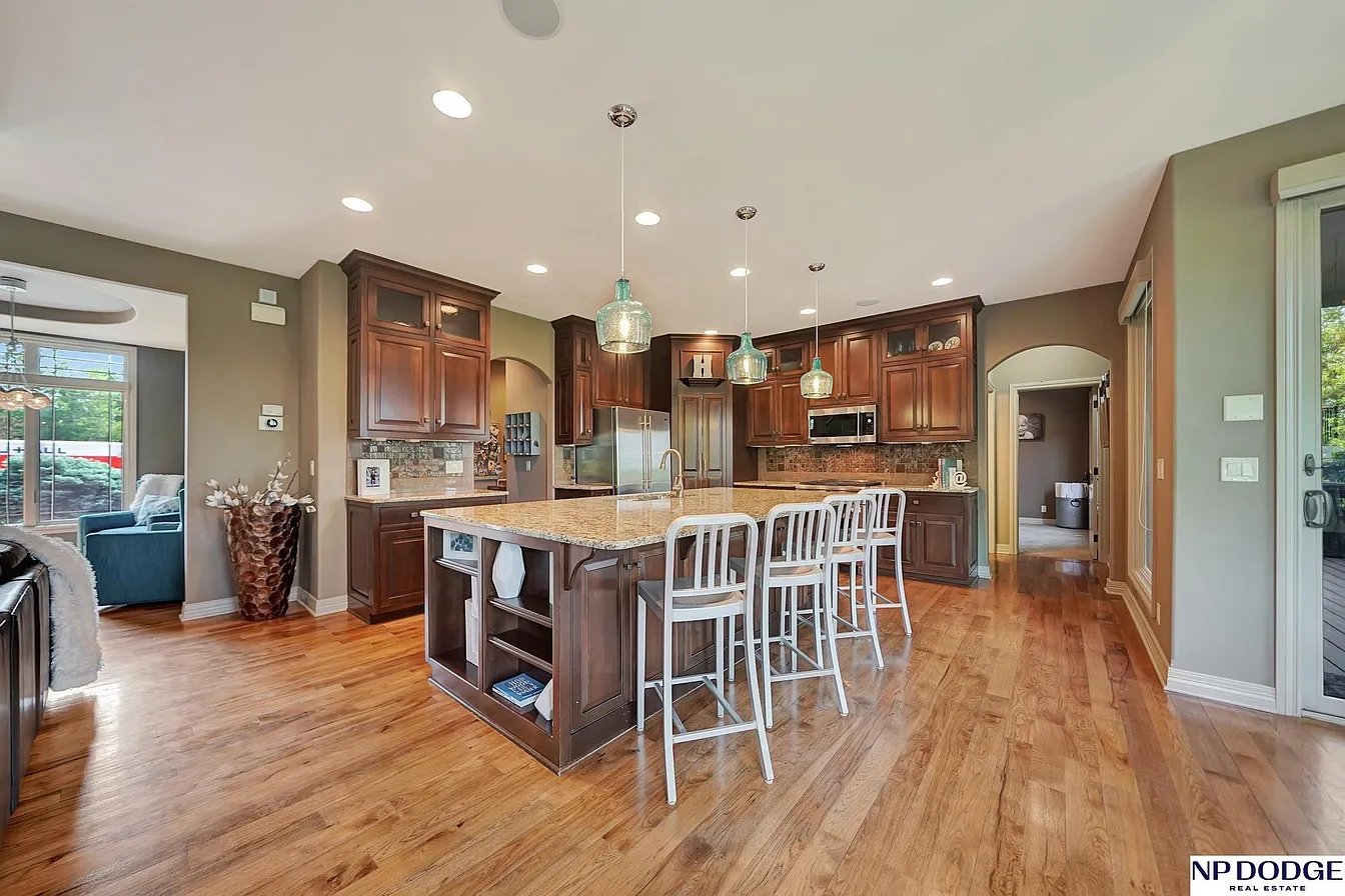 10702 S 168th Ave