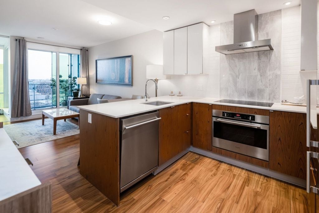 159 W 2nd Ave, #1603