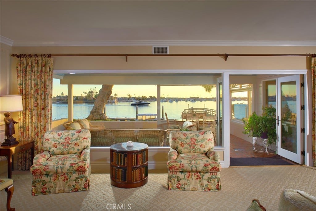 20 Harbor Island