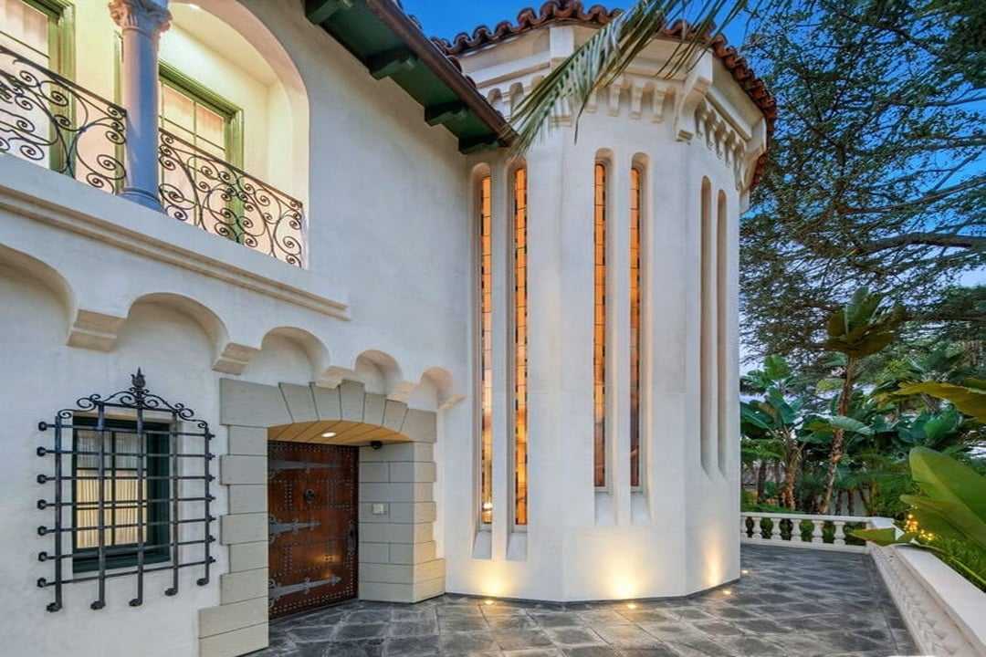Estate Eminence
