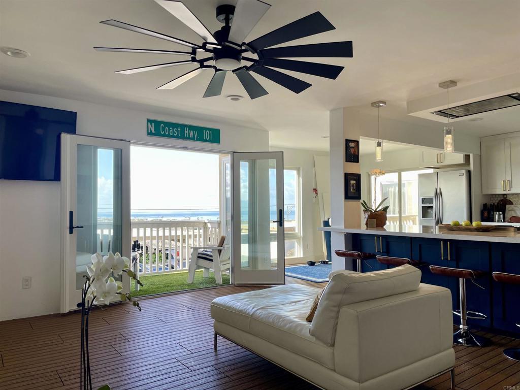 222 Turf View Dr