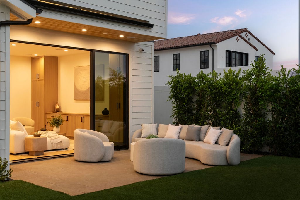 1031 Fiske