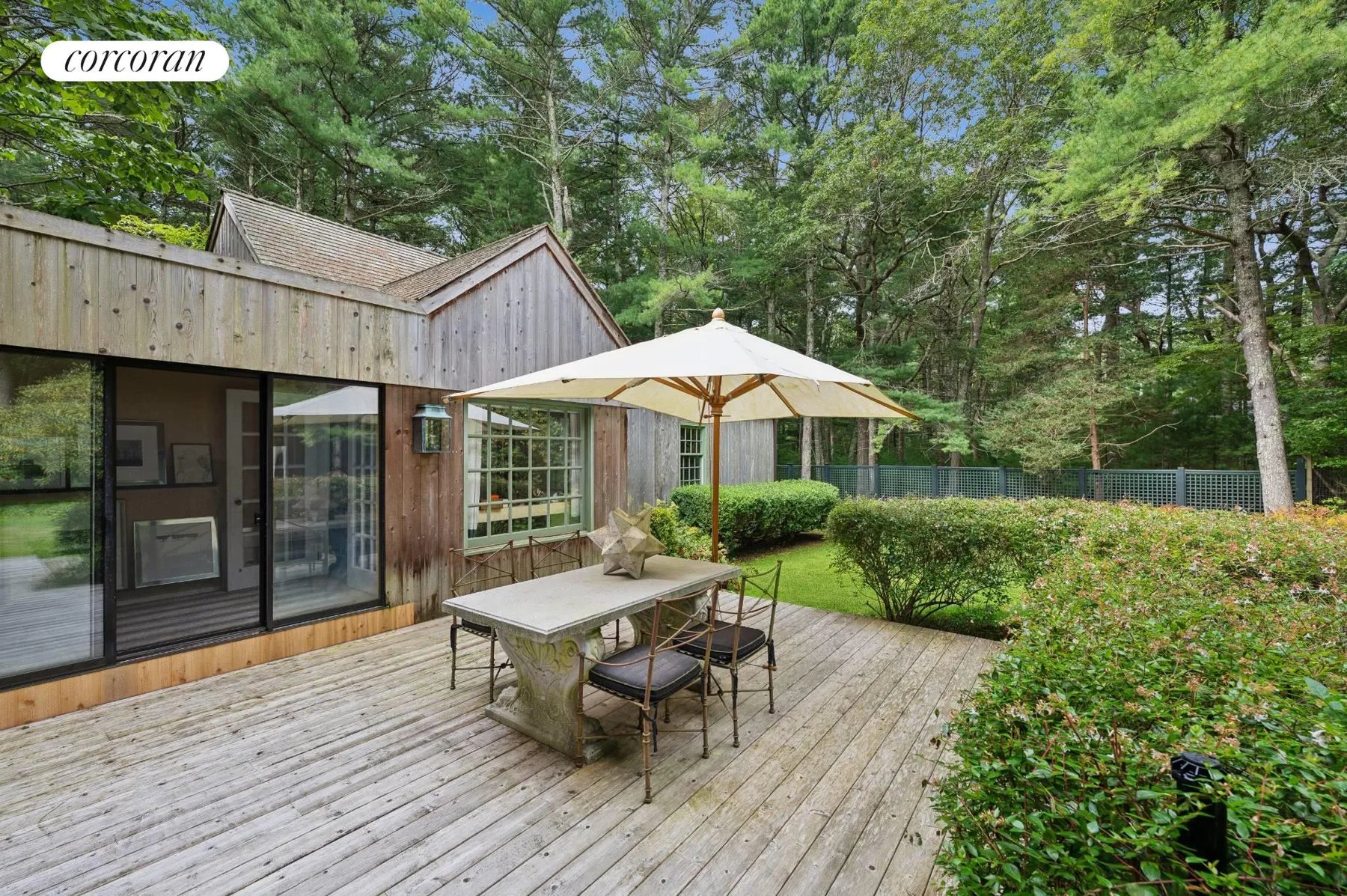 5 White Pine Rd