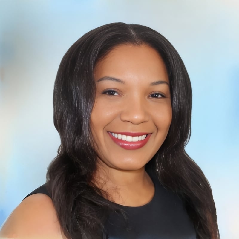 Victoria Mcghee Virginia Real Estate Agent Headshot