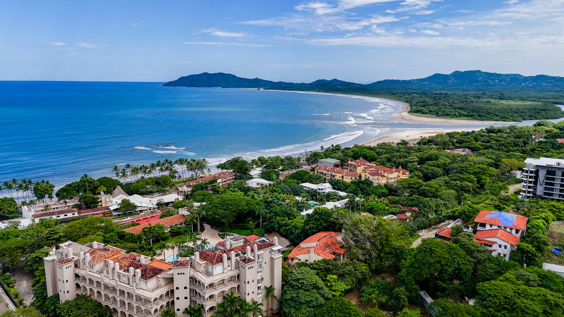 Eleri #17 | Tropical 3-Bedroom, 3-Bath Condo Just Steps from Tamarindo Beach