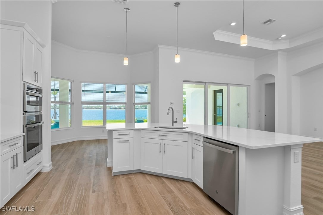 13896 Blue Bay Cir