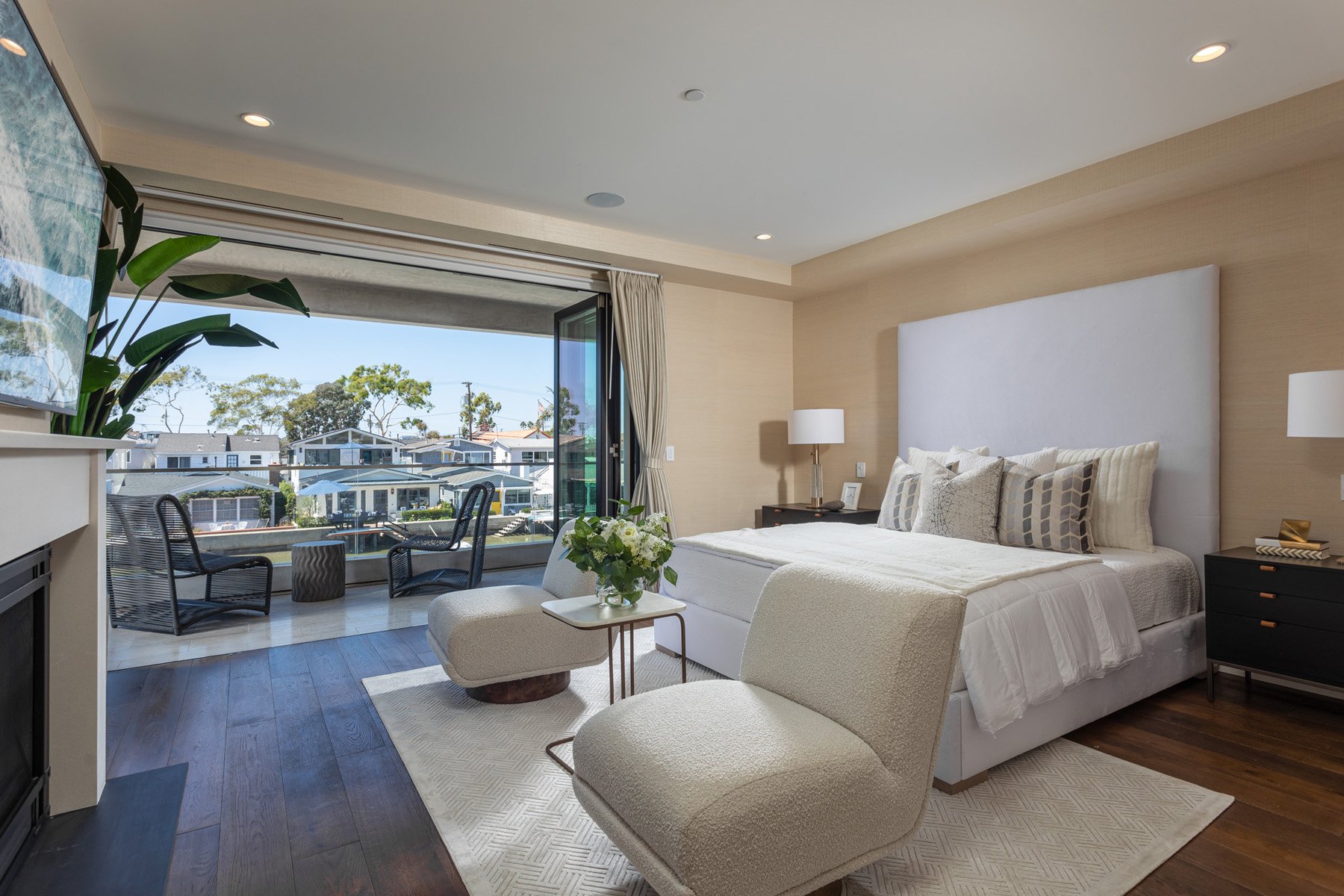 308 Grand Canal