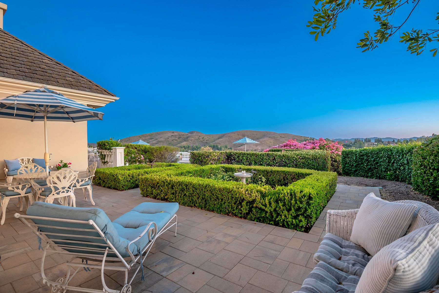 1673 Crown Ridge Court