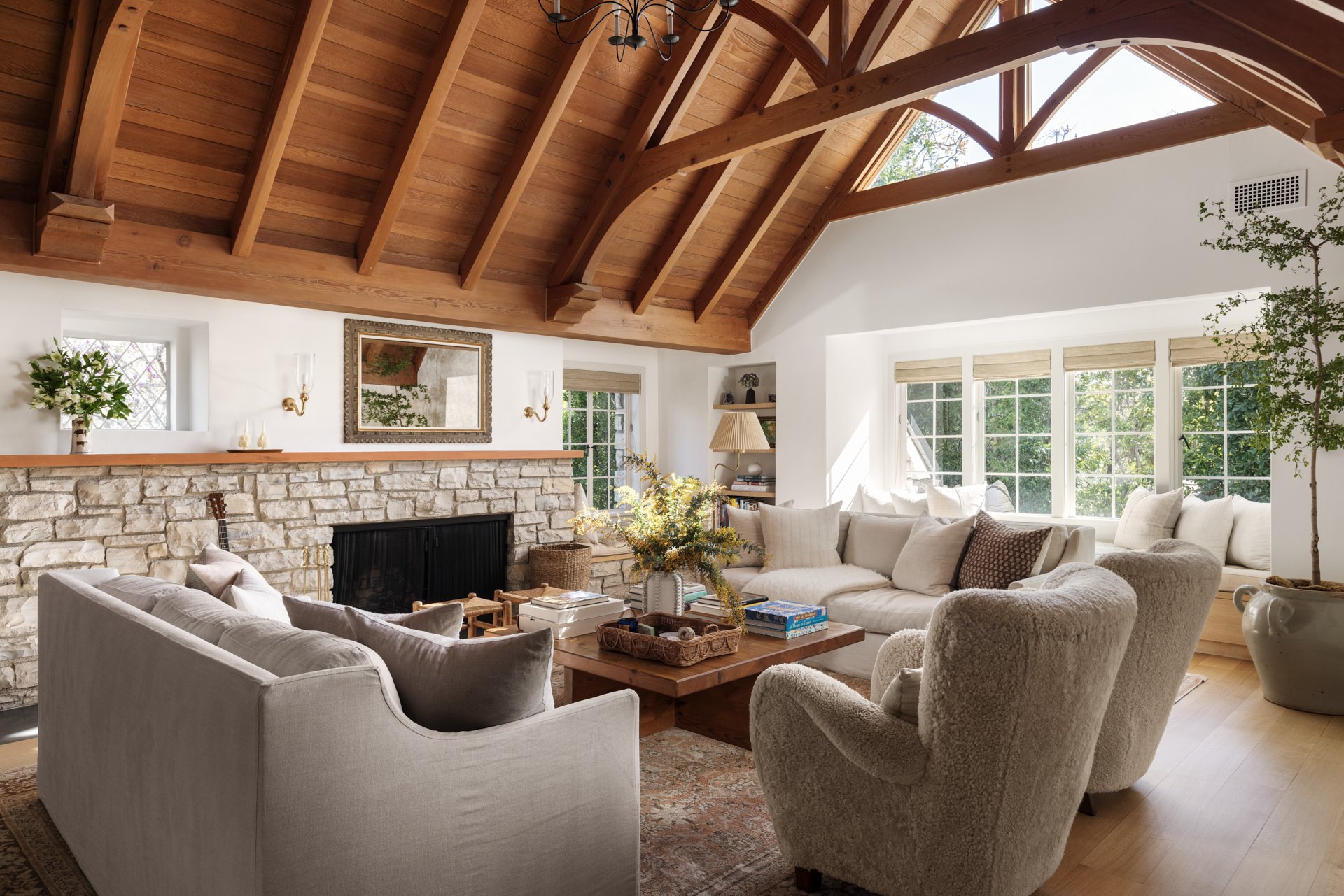2277 Mandeville Canyon Rd, Brentwood