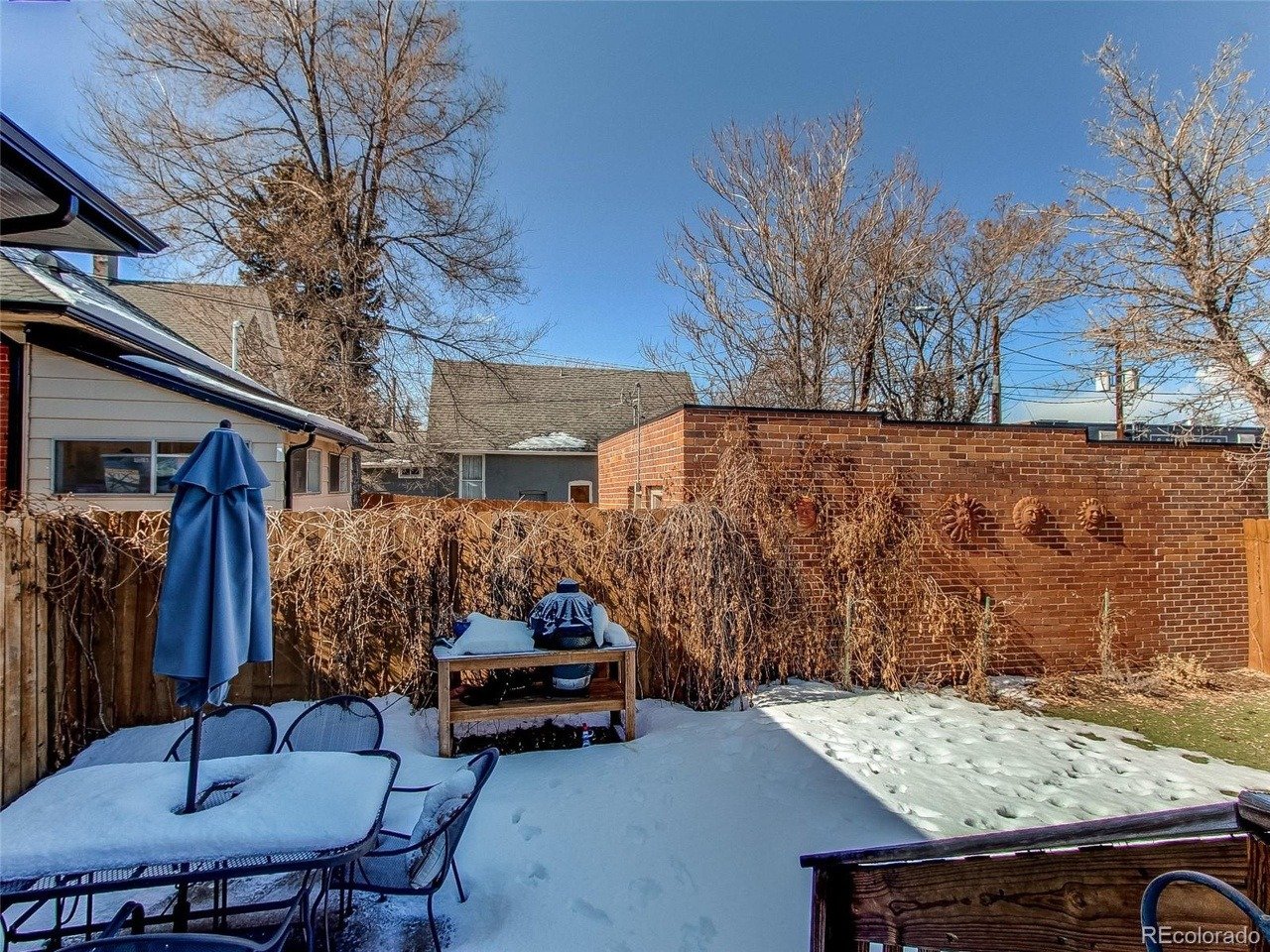 2605 W 37th Ave