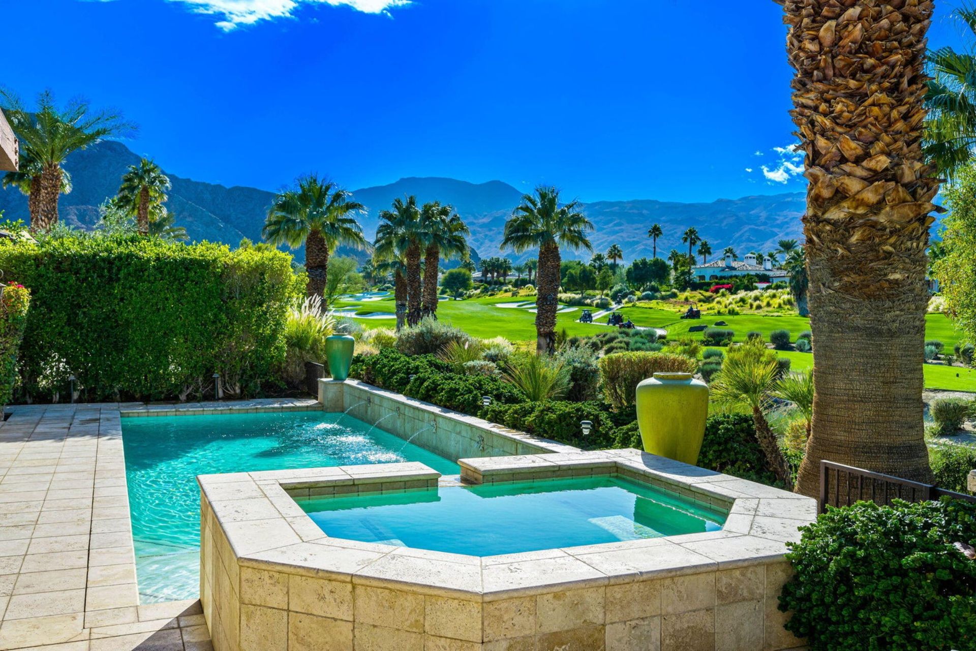 52705 Claret Cove