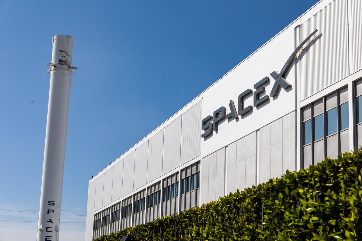 SpaceX Hawthorne Headquarters