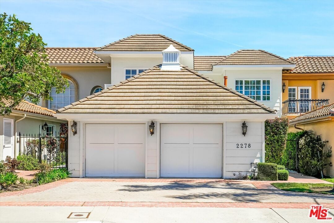 2278 Canyonback Rd