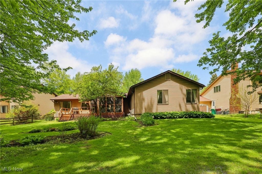 9110 Bernwood Ct