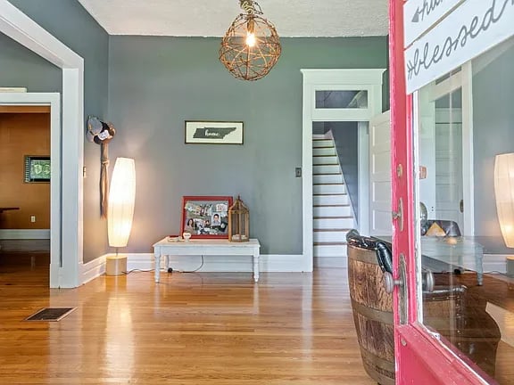 103 Cedar Hill Rd