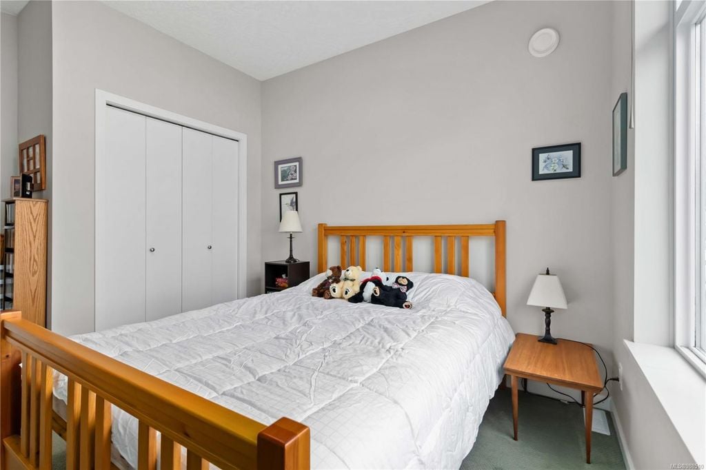 2471 Fern Wy