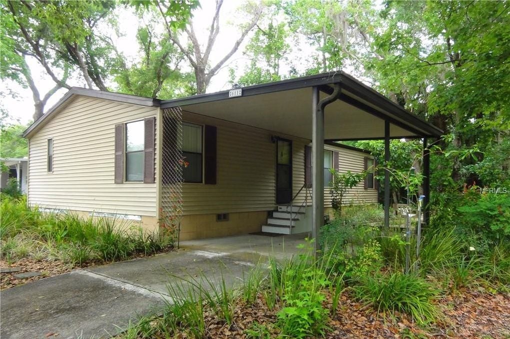 611 Bayou Dr