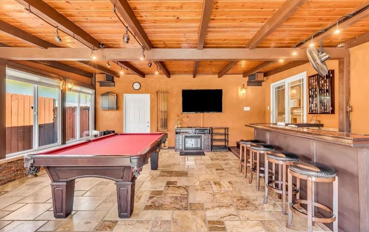 3878 Armstrong St, San Diego, CA 92111