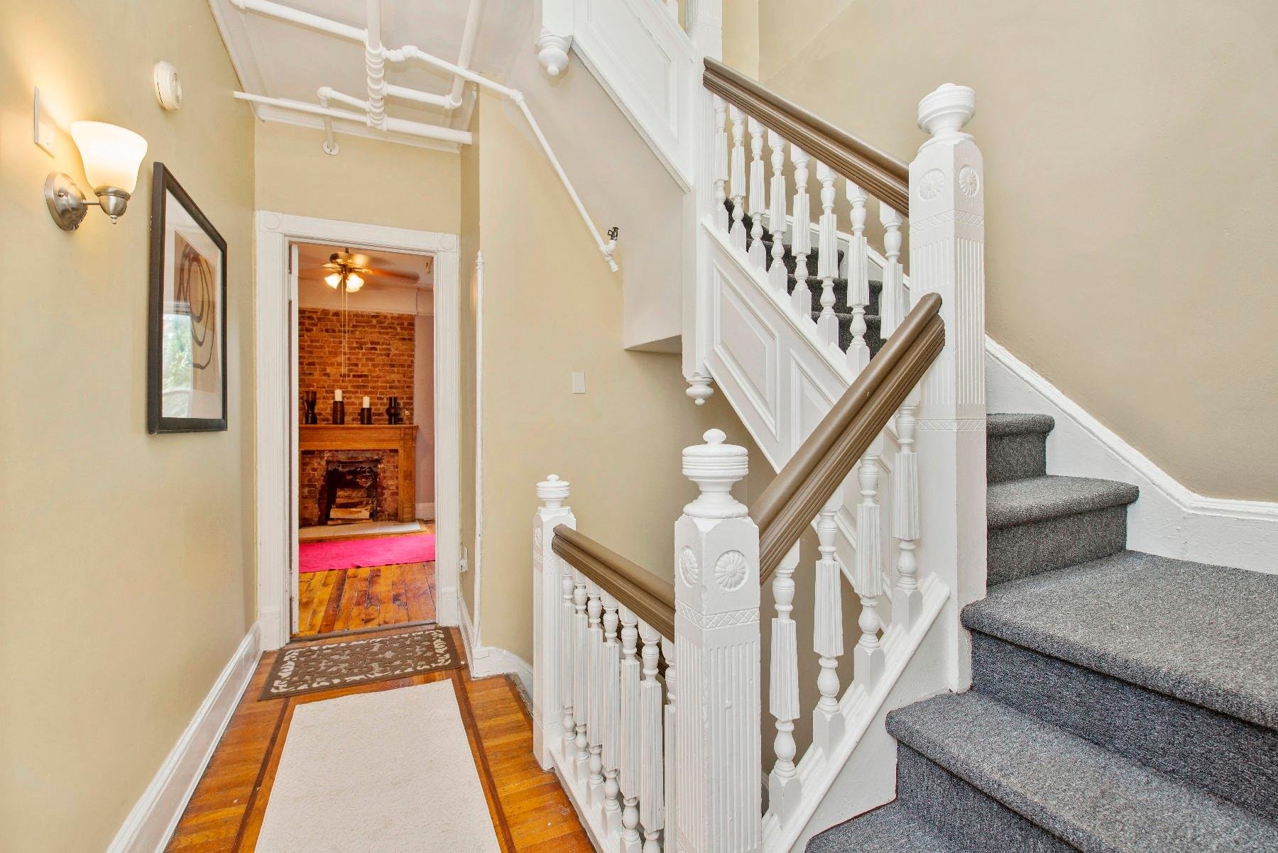 438 6th Street