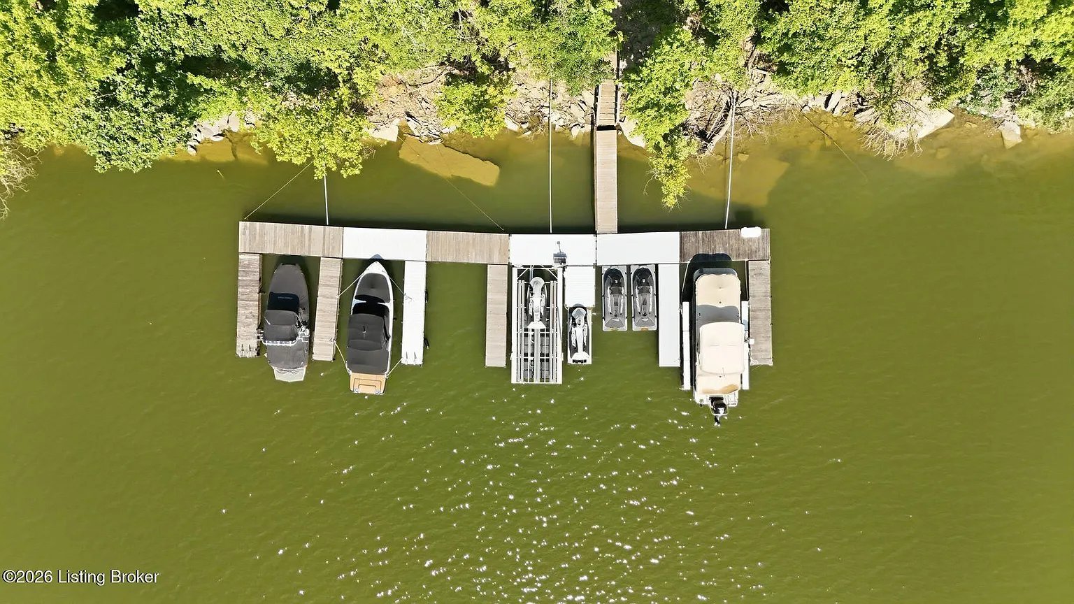 29 River Run Ln