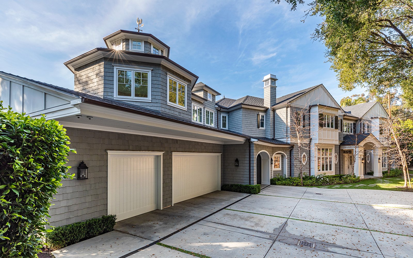 940 E Oakmont Dr, Brentwood