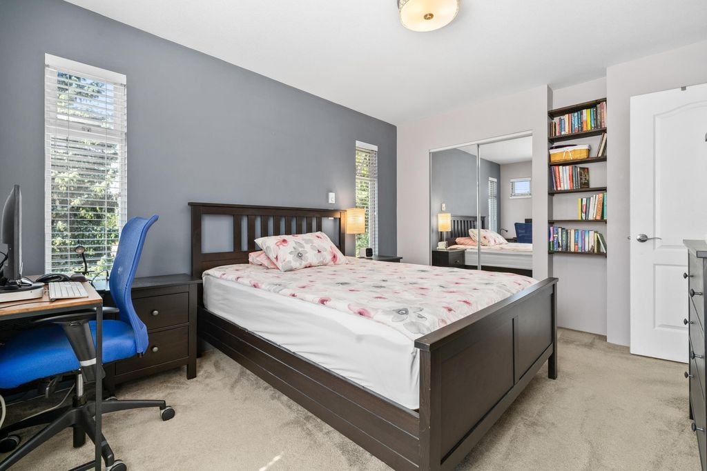 2885 E Kent Ave North, #24