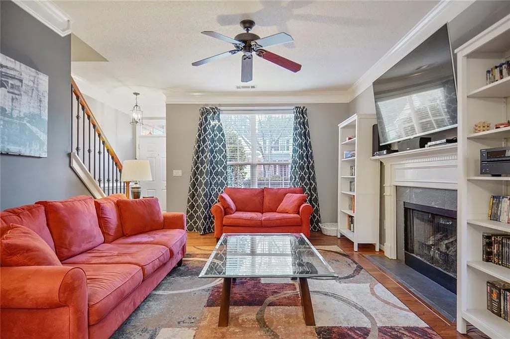 1172 Rhyne Chase