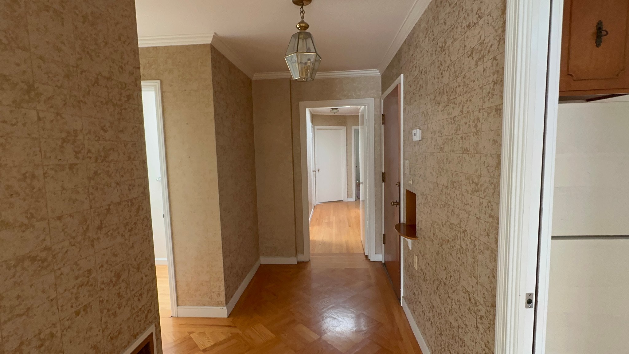 2483 37th Avenue · Photo 28