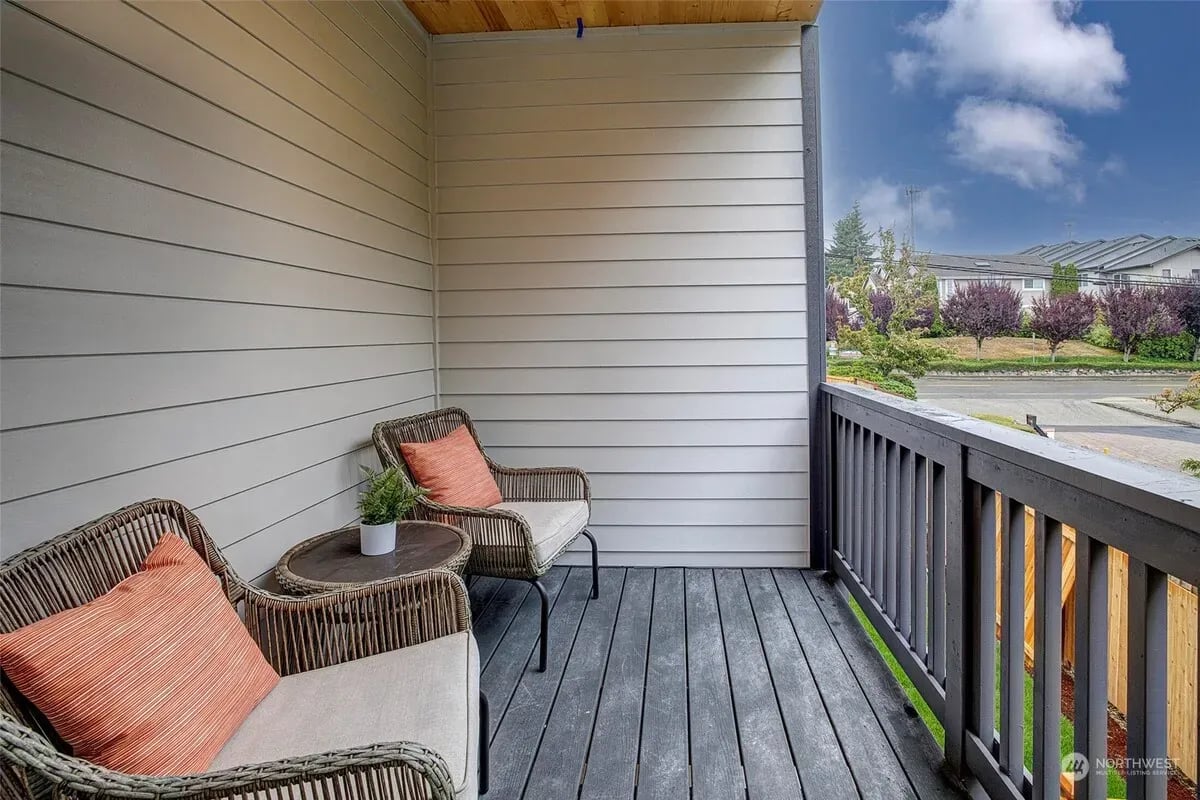 630 168th Place SW Unit: B2