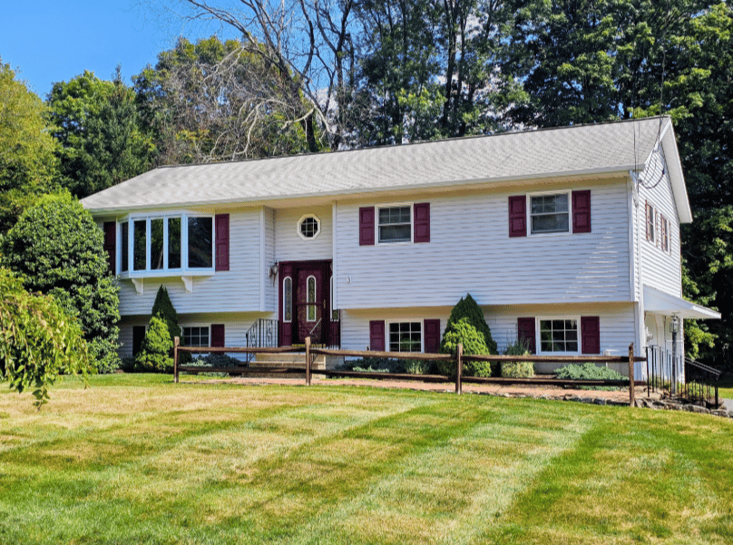 Advantages of Selling Your Home in the Fall