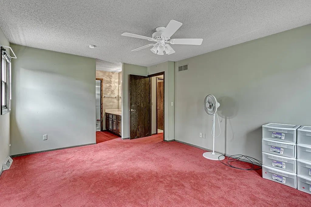 1602 Norwood Cir