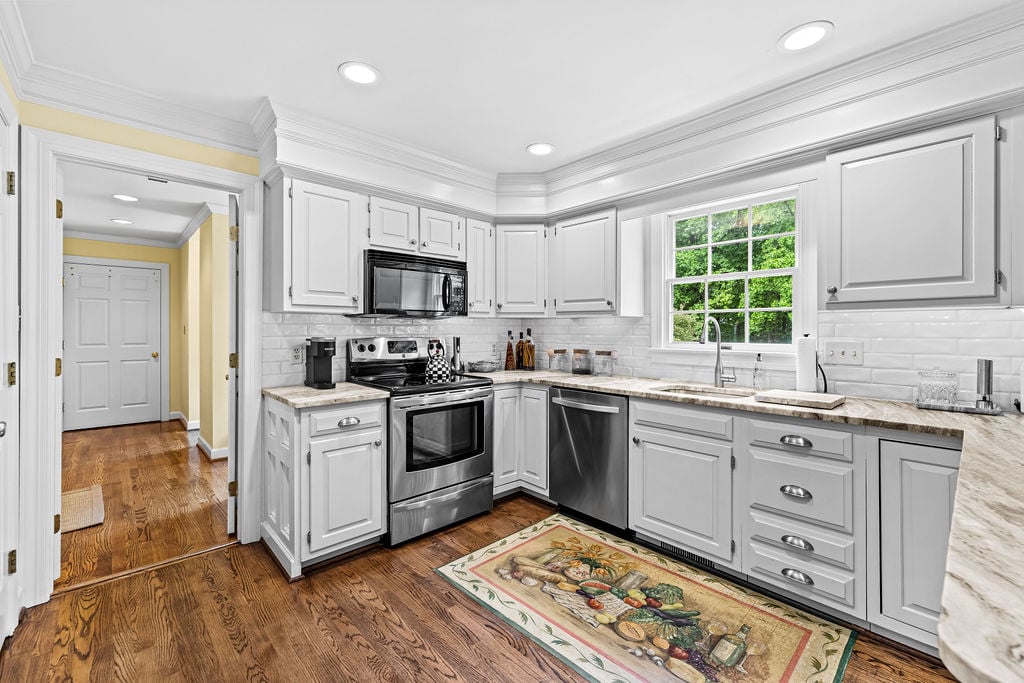 14210 Sawmill Court