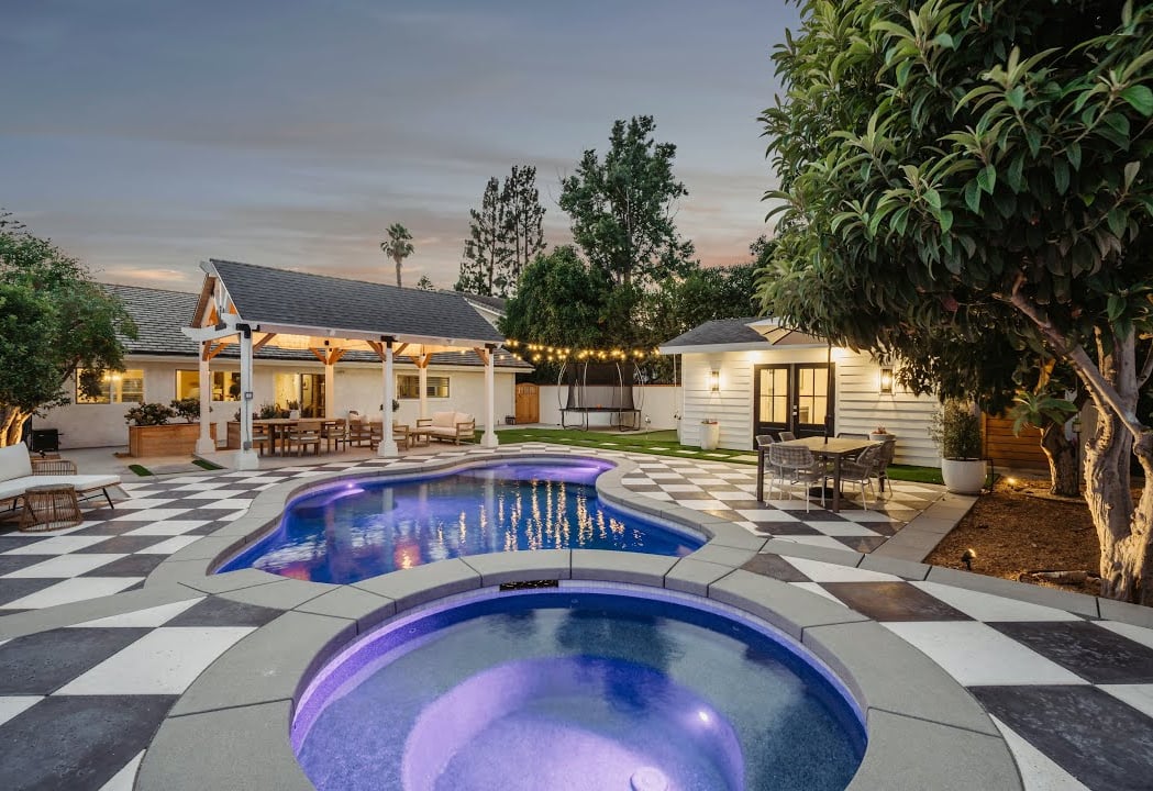 13822 Henstridge Circle, Tustin, CA