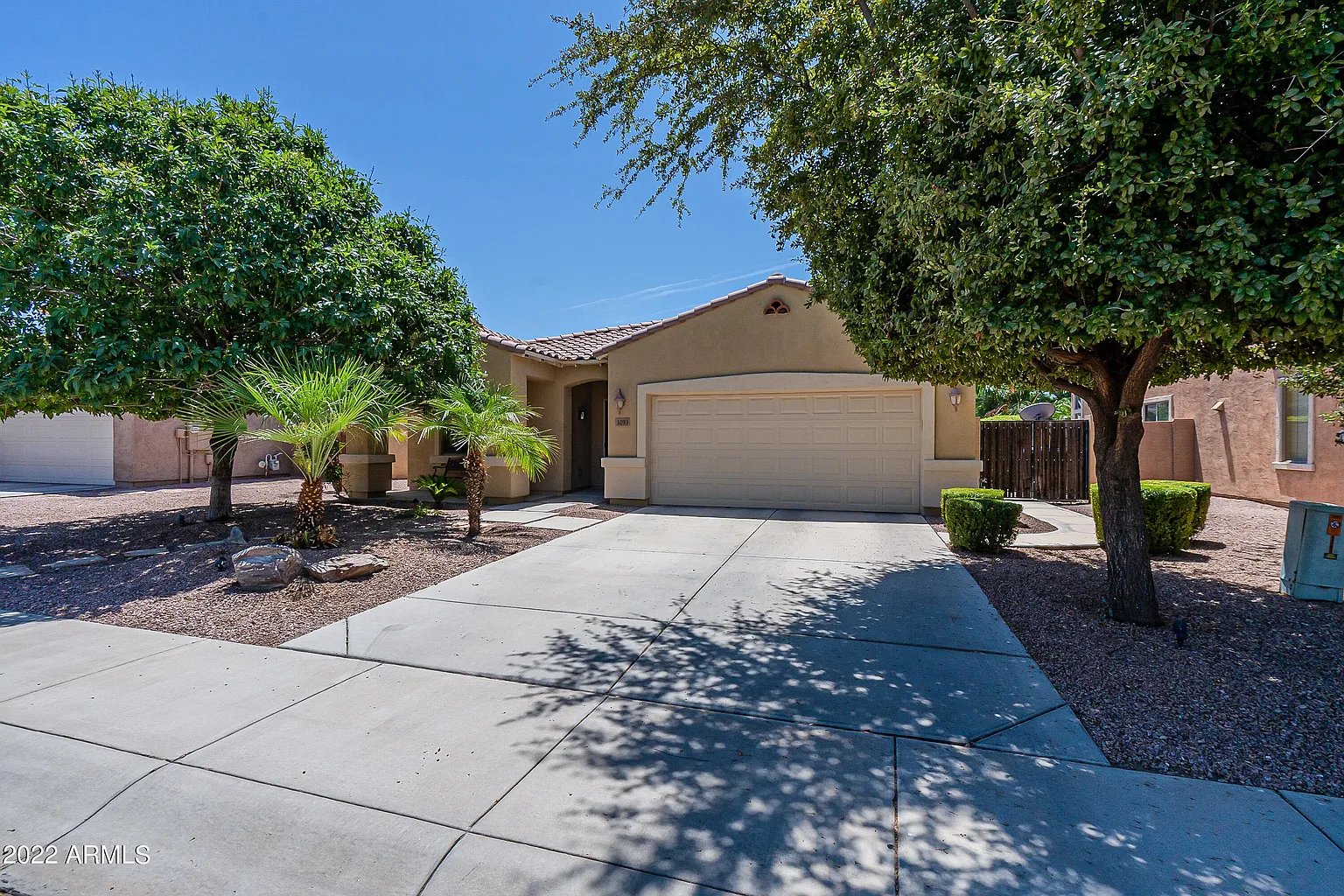 3293 E Fandango Dr