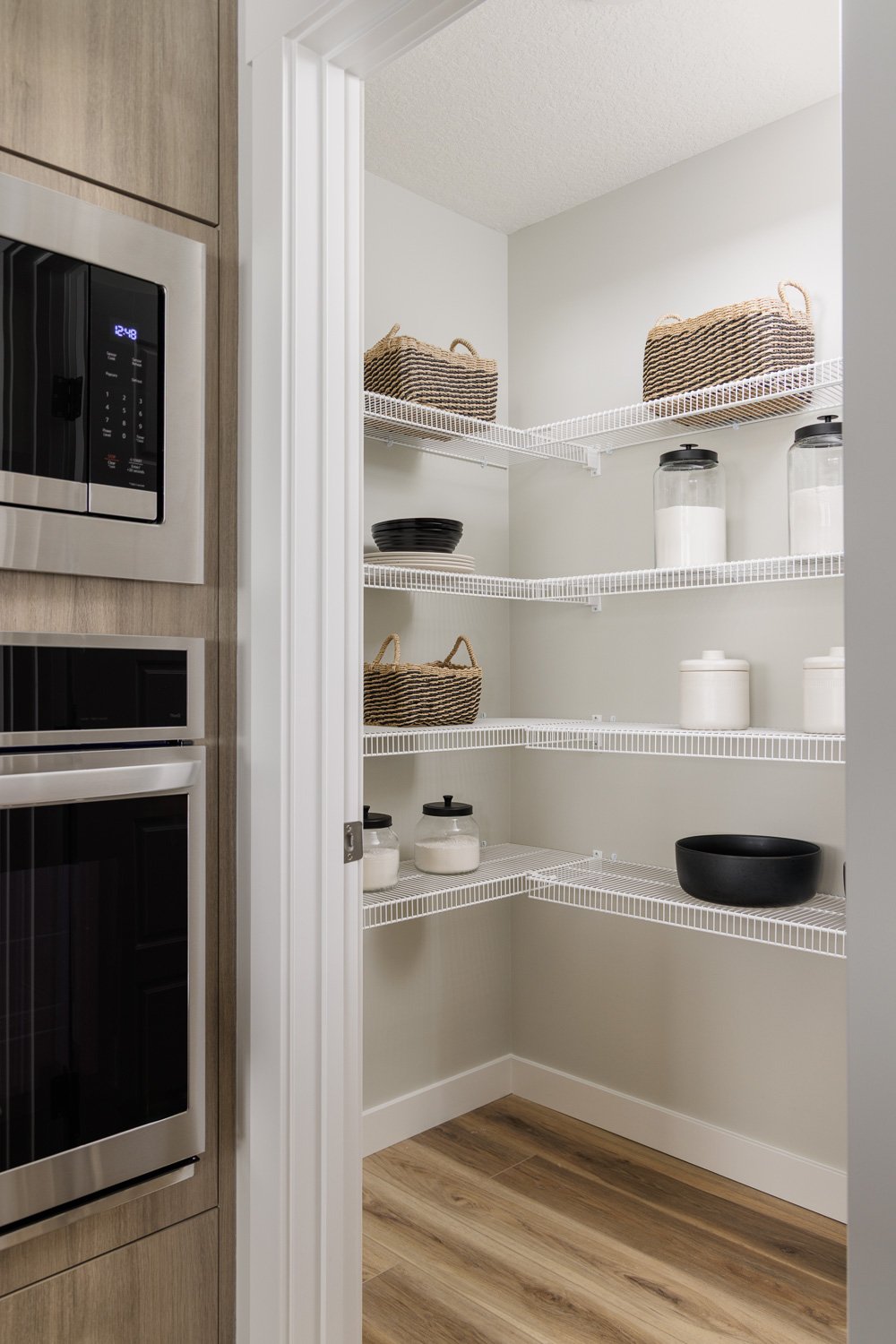 186 Annette Landing NW