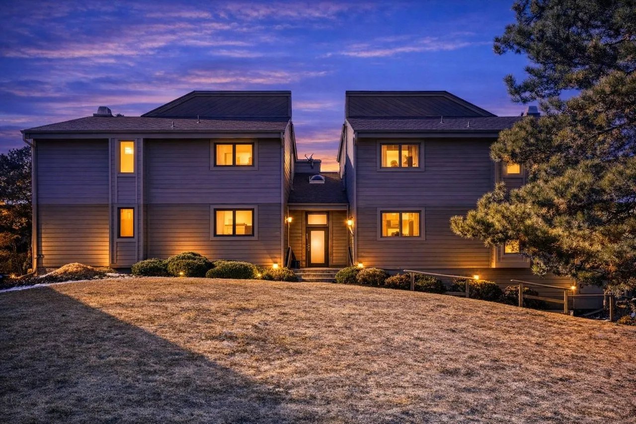 23558 Pondview Place B