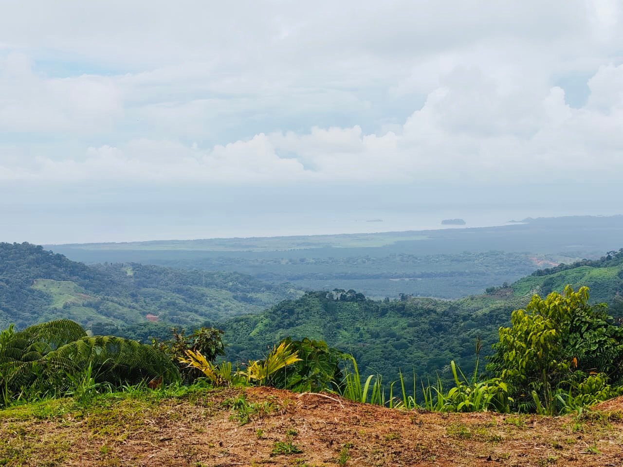 Off-Grid Mountain & River View Estate — 4.94 Acres | Sea Views | San Cristóbal de Aguirre