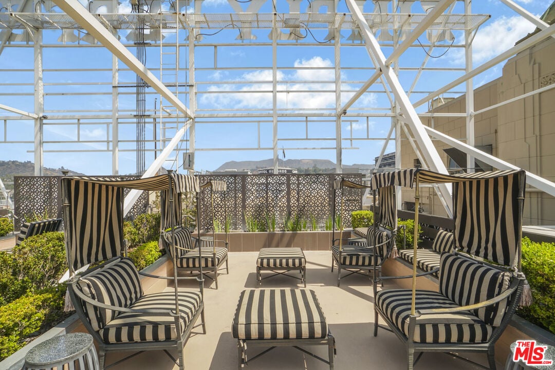 6253 Hollywood Blvd, #903