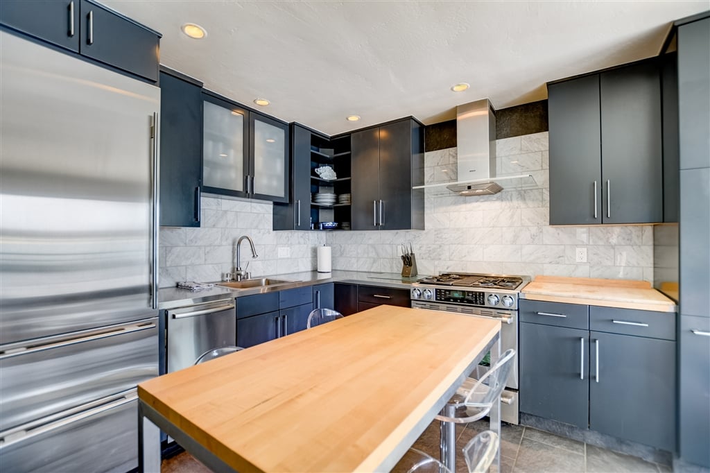 3338 Bayside Walk #D