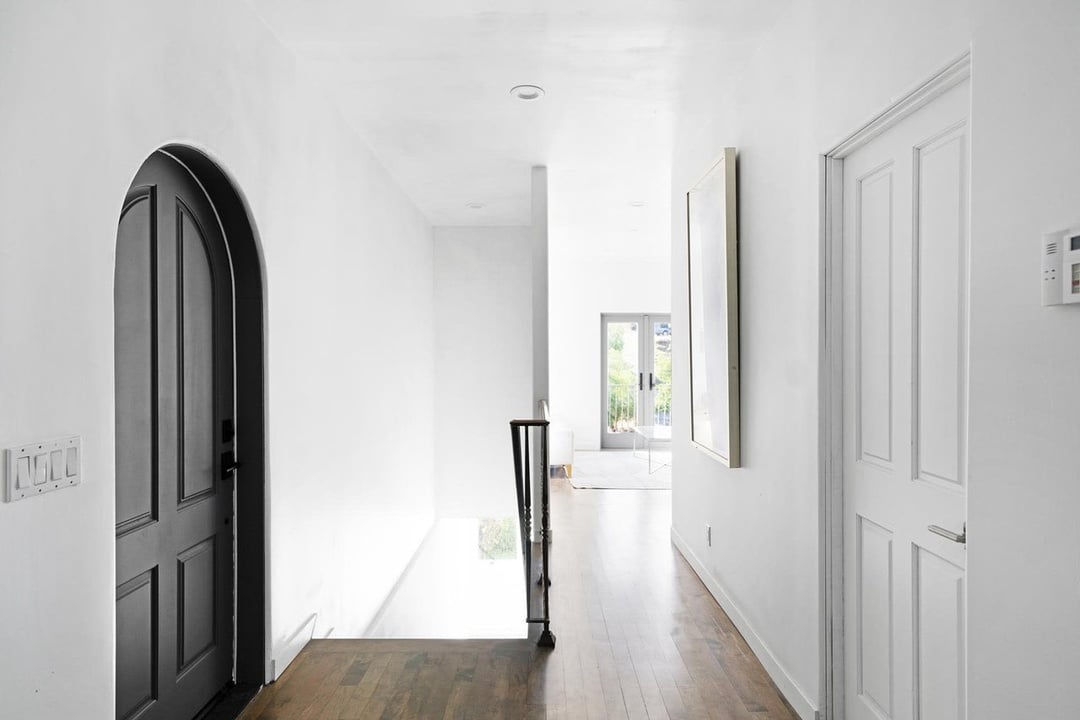 Grandeur House