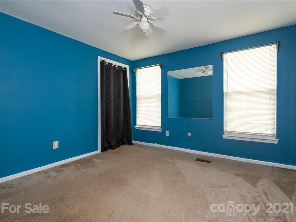 4520 Gaynelle Dr